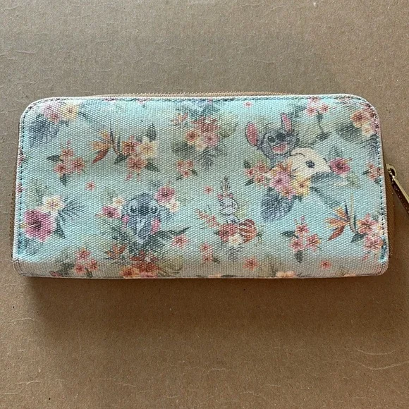 NWOT Disney Stitch Loungefly pastel wallet RARE zip around - Picture 2 of 16